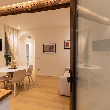 Appartamento Domus Ticinese Milano Esterno foto