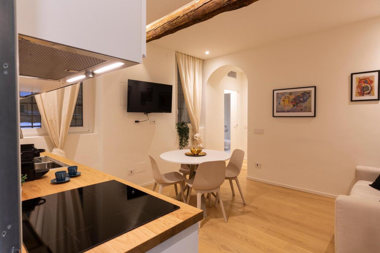 Appartamento Domus Ticinese Milano Esterno foto