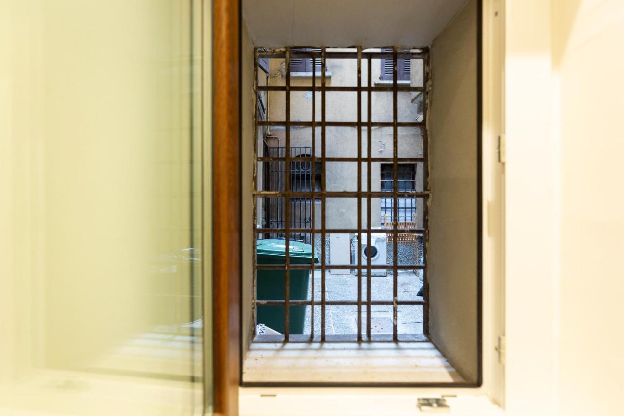 Appartamento Domus Ticinese Milano Esterno foto