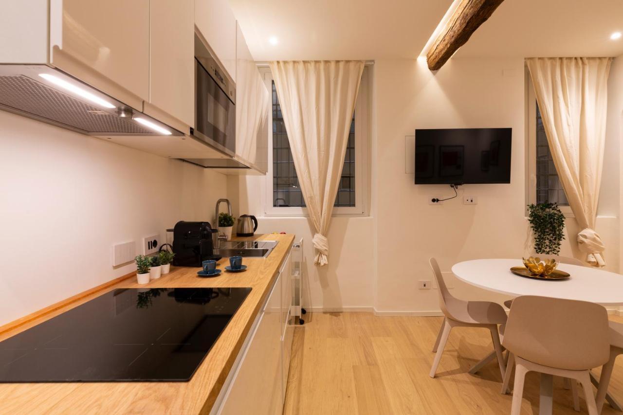 Appartamento Domus Ticinese Milano Esterno foto